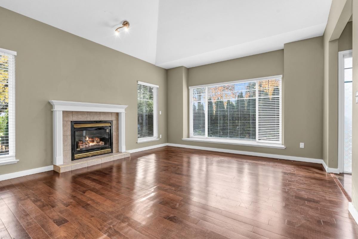 1/2 Duplex for rent in Burnaby, Burnaby South, 7486 Sandborne Avenue, 263096589 | Realtylink.org