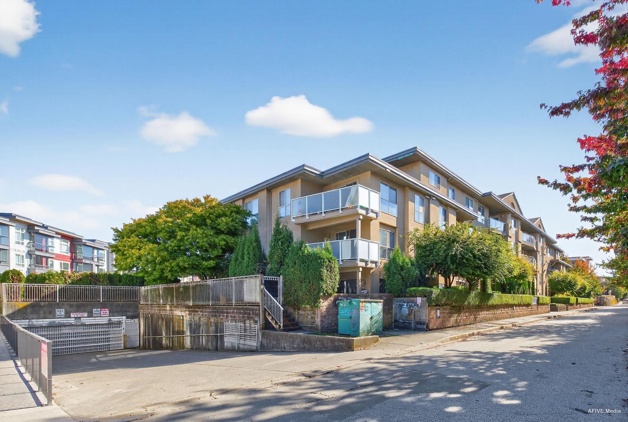 Apartment for sale in Surrey, Surrey, 306 13780 76 Avenue, 263096709 | Realtylink.org