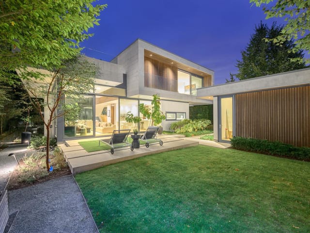 House for sale in Vancouver, Vancouver West, 4988 Chancellor Boulevard, 263096976 | Realtylink.org