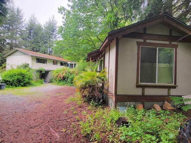 House for sale in Roberts Creek, Sunshine Coast, 2240 Oldershaw Road, 263097005 | Realtylink.org