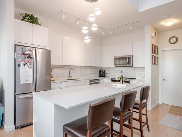 Townhouse for sale in Surrey, Cloverdale, 1404 18505 Laurensen Place, 263097200 | Realtylink.org