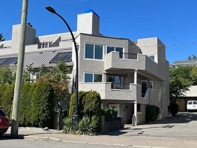 Townhouse for sale in White Rock, South Surrey White Rock, 11 15971 Marine Drive, 263097254 | Realtylink.org