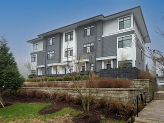 Townhouse for sale in Surrey, Surrey, 109 15235 Sitka Drive, 263097275 | Realtylink.org