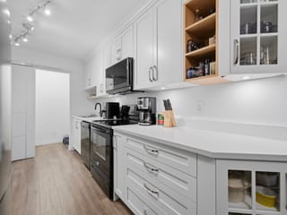 Apartment for sale in North Vancouver, North Vancouver, 212 2620 Fromme Road, 263097288 | Realtylink.org