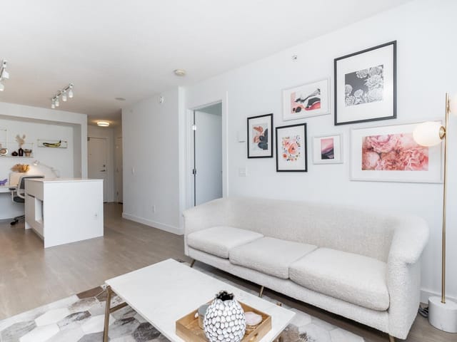 Apartment for sale in New Westminster, New Westminster, 2810 908 Quayside Drive, 263097383 | Realtylink.org