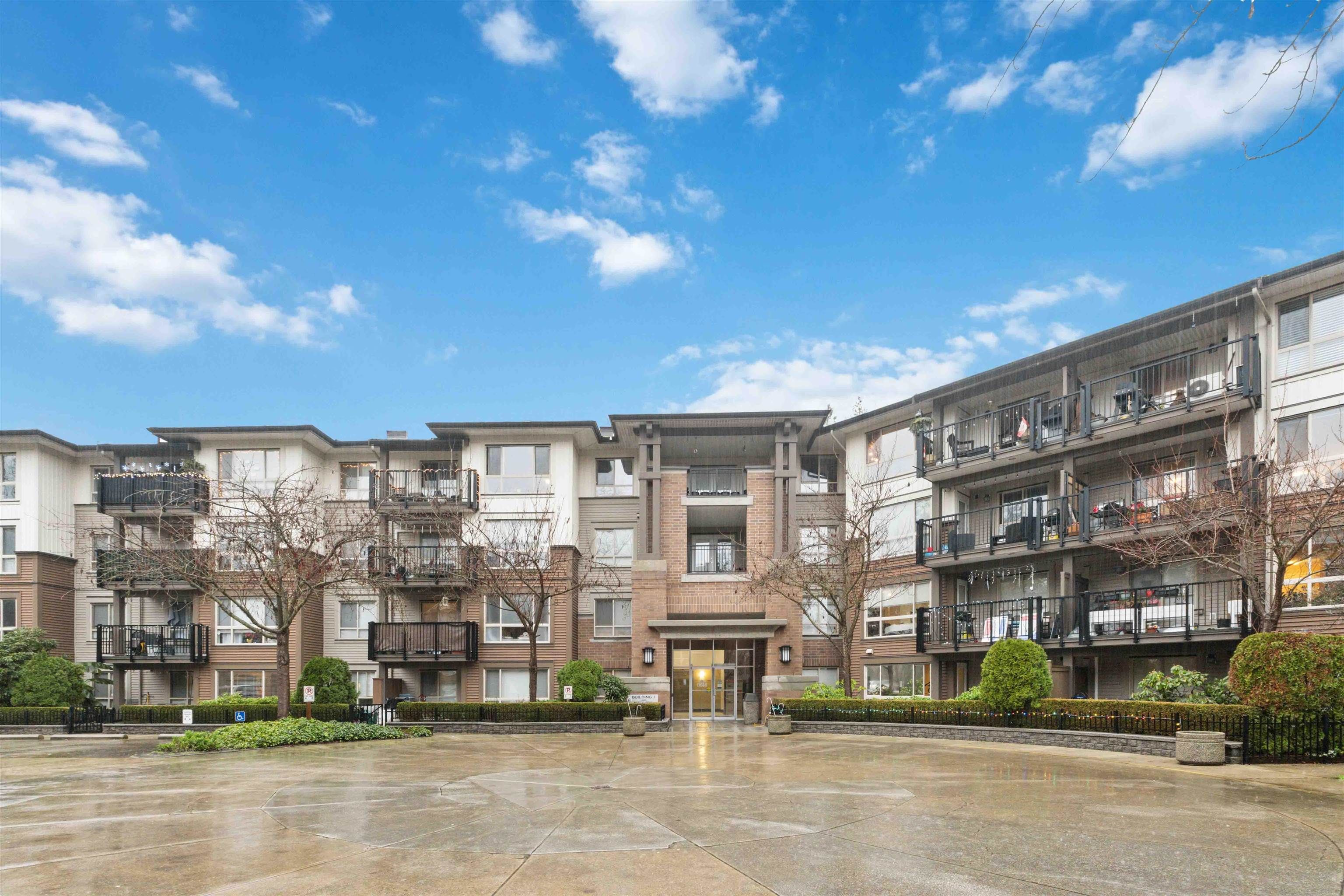 Apartment for sale in Maple Ridge, Maple Ridge, 403 11665 Haney Bypass, 263097465 | Realtylink.org