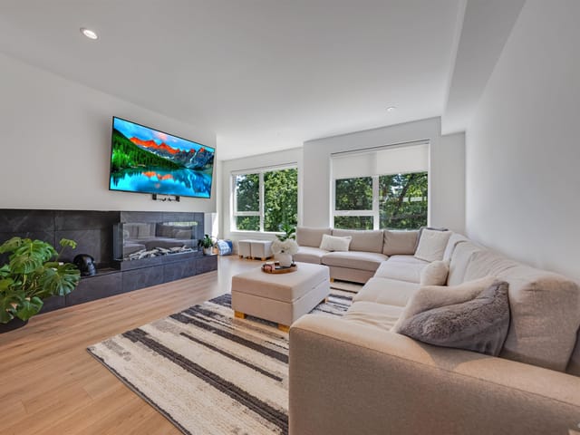 Townhouse for sale in Surrey, South Surrey White Rock, 33 15030 28 Avenue, 263097539 | Realtylink.org