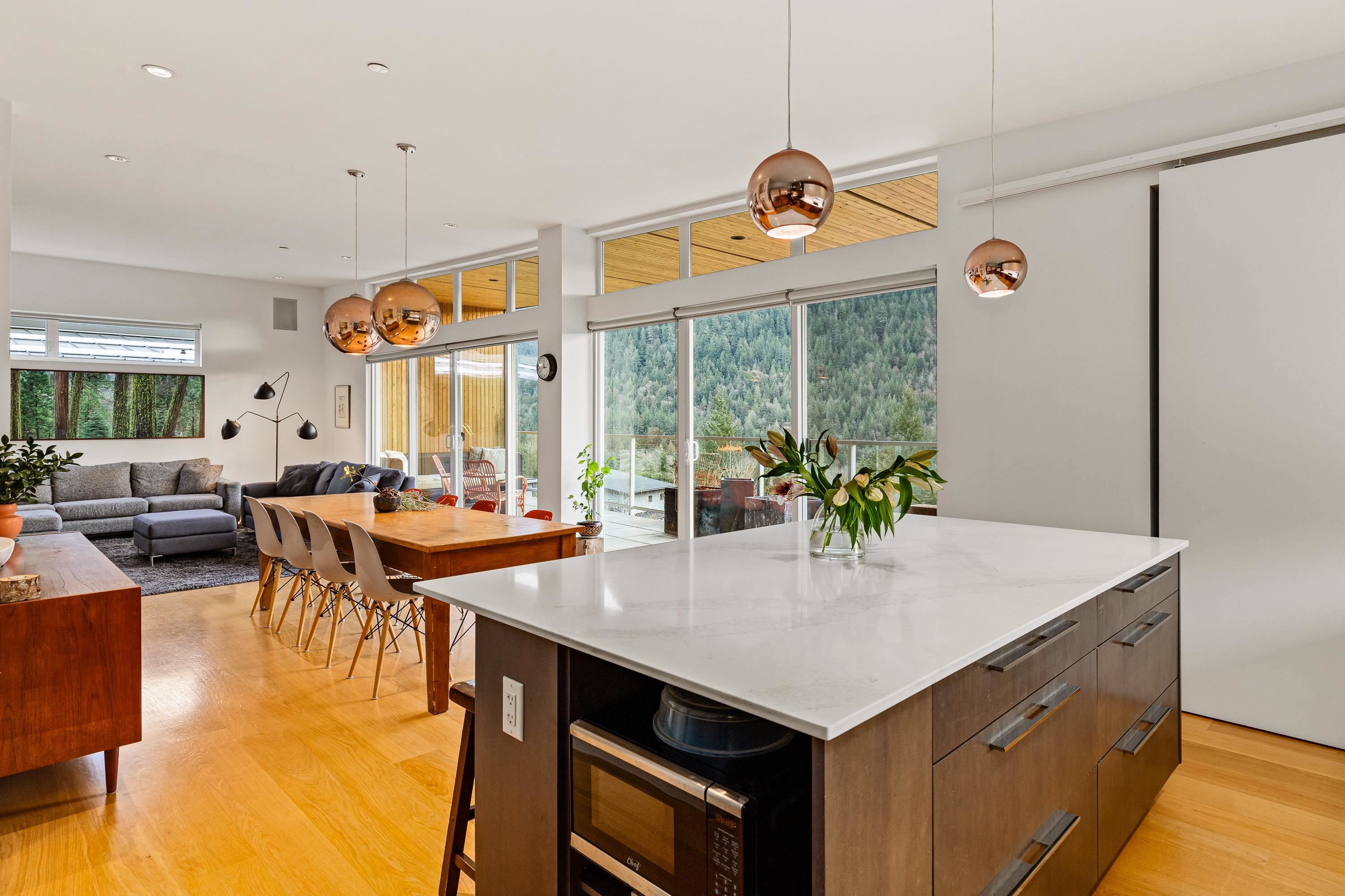 House for sale in Squamish, Squamish, 38555 Sky Pilot Drive, 263097541 | Realtylink.org