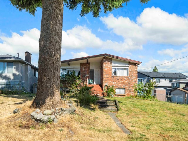 House for sale in Vancouver, Vancouver East, 4561 Manor Street, 263097643 | Realtylink.org