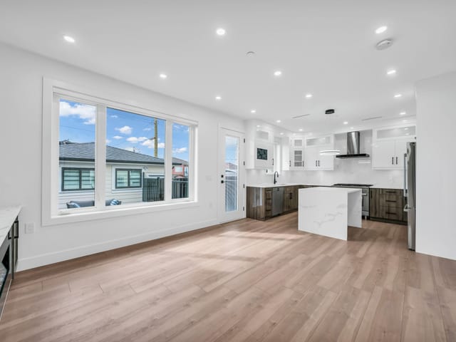 1/2 Duplex for sale in Vancouver, Vancouver East, 2 3344 Adanac Street, 263097700 | Realtylink.org