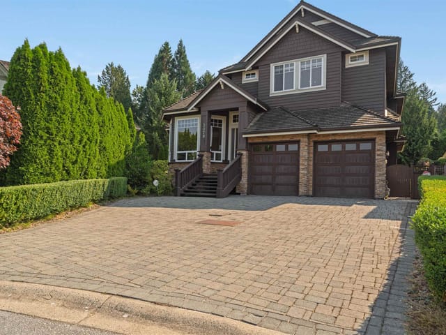 House for sale in Surrey, South Surrey White Rock, 3079 162 Street, 263097771 | Realtylink.org
