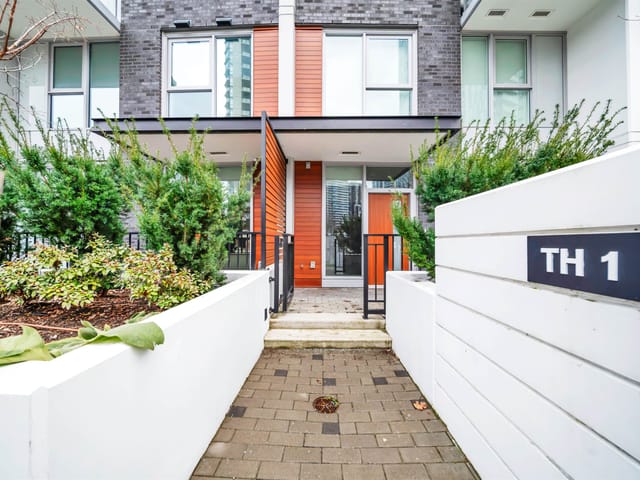Townhouse for sale in Surrey, North Surrey, TH1 10448 University Drive, 263097933 | Realtylink.org