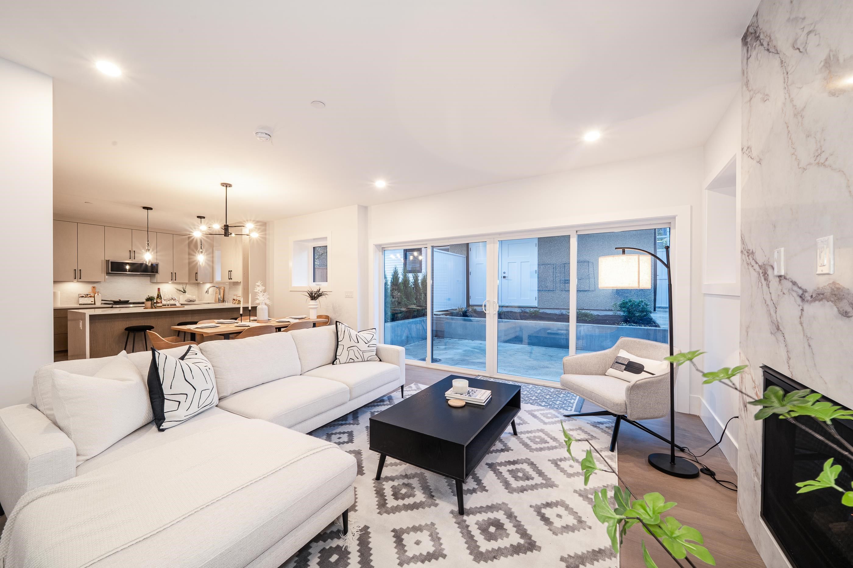 1/2 Duplex for sale in Vancouver, Vancouver West, A 2735 W 8th Avenue, 263098051 | Realtylink.org