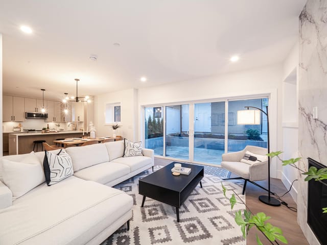 1/2 Duplex for sale in Vancouver, Vancouver West, A 2735 W 8th Avenue, 263098051 | Realtylink.org