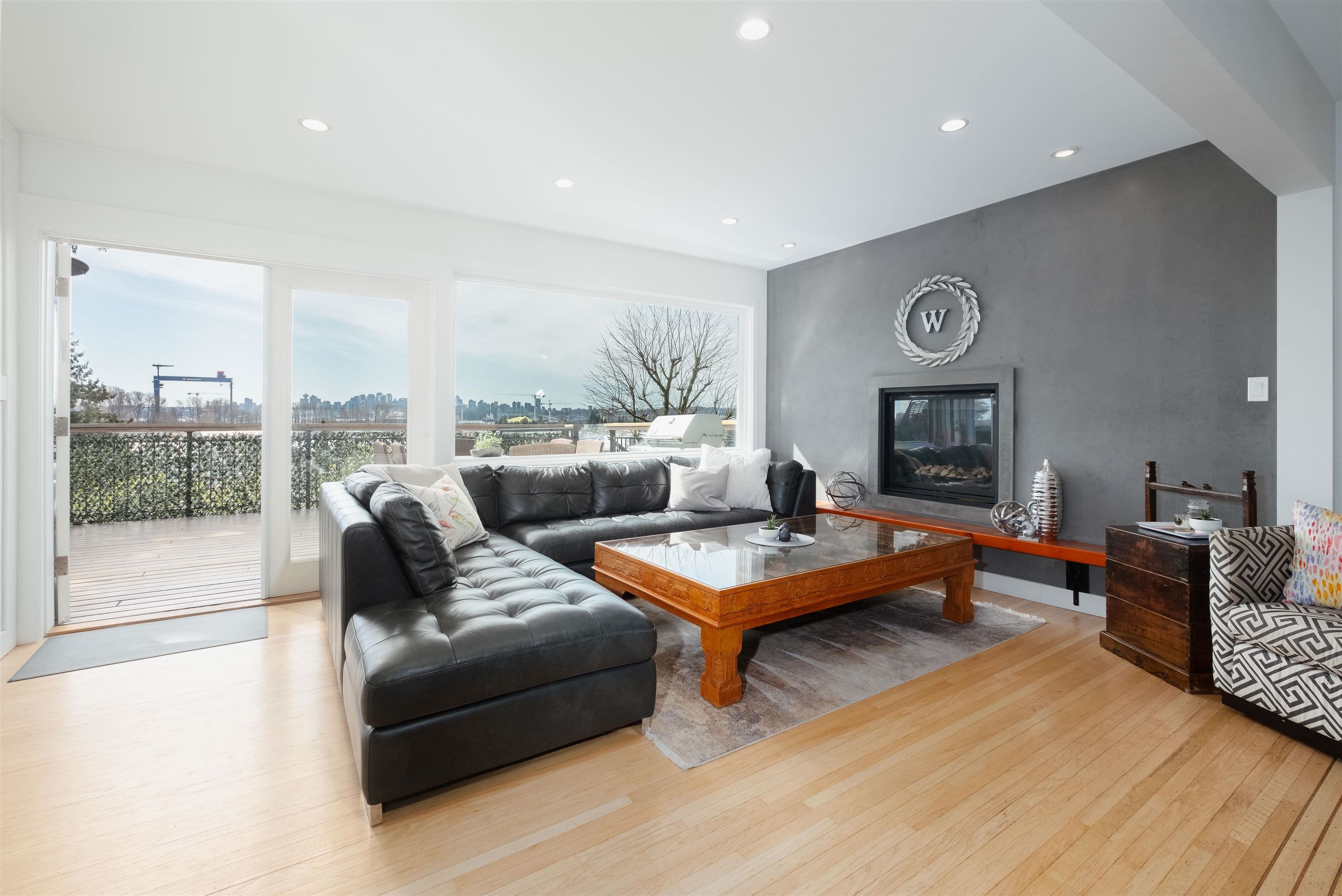 House for sale in North Vancouver, North Vancouver, 1095 W Keith Road, 263098092 | Realtylink.org