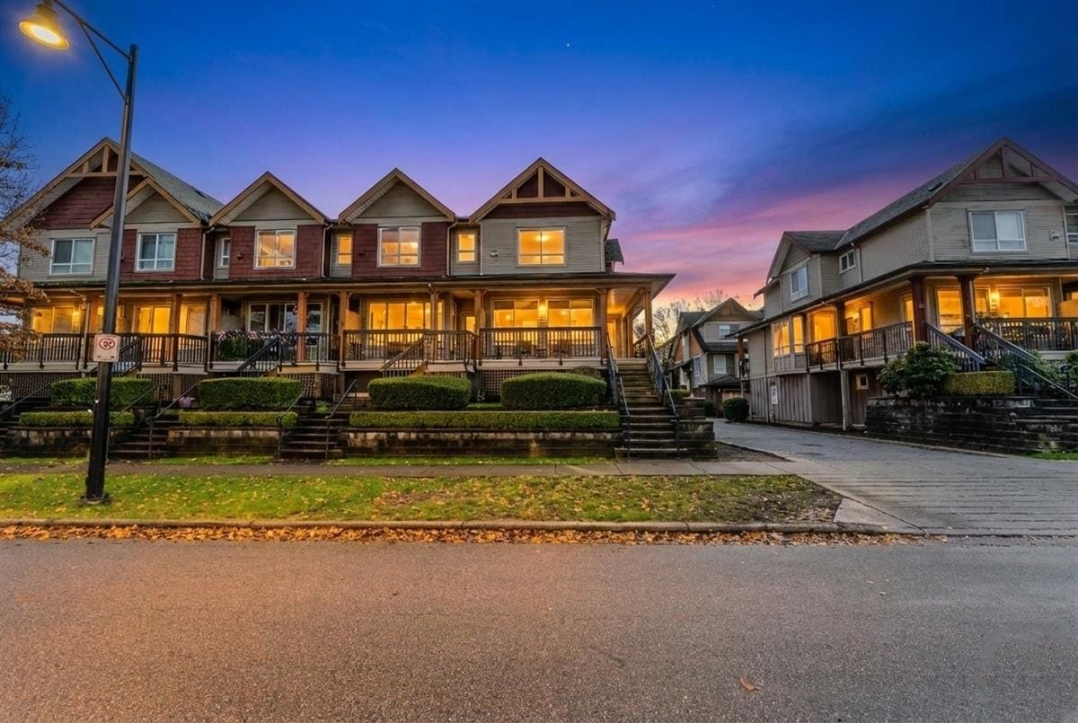 Townhouse for sale in Surrey, Cloverdale, 26 16772 61 Avenue, 263098126 | Realtylink.org
