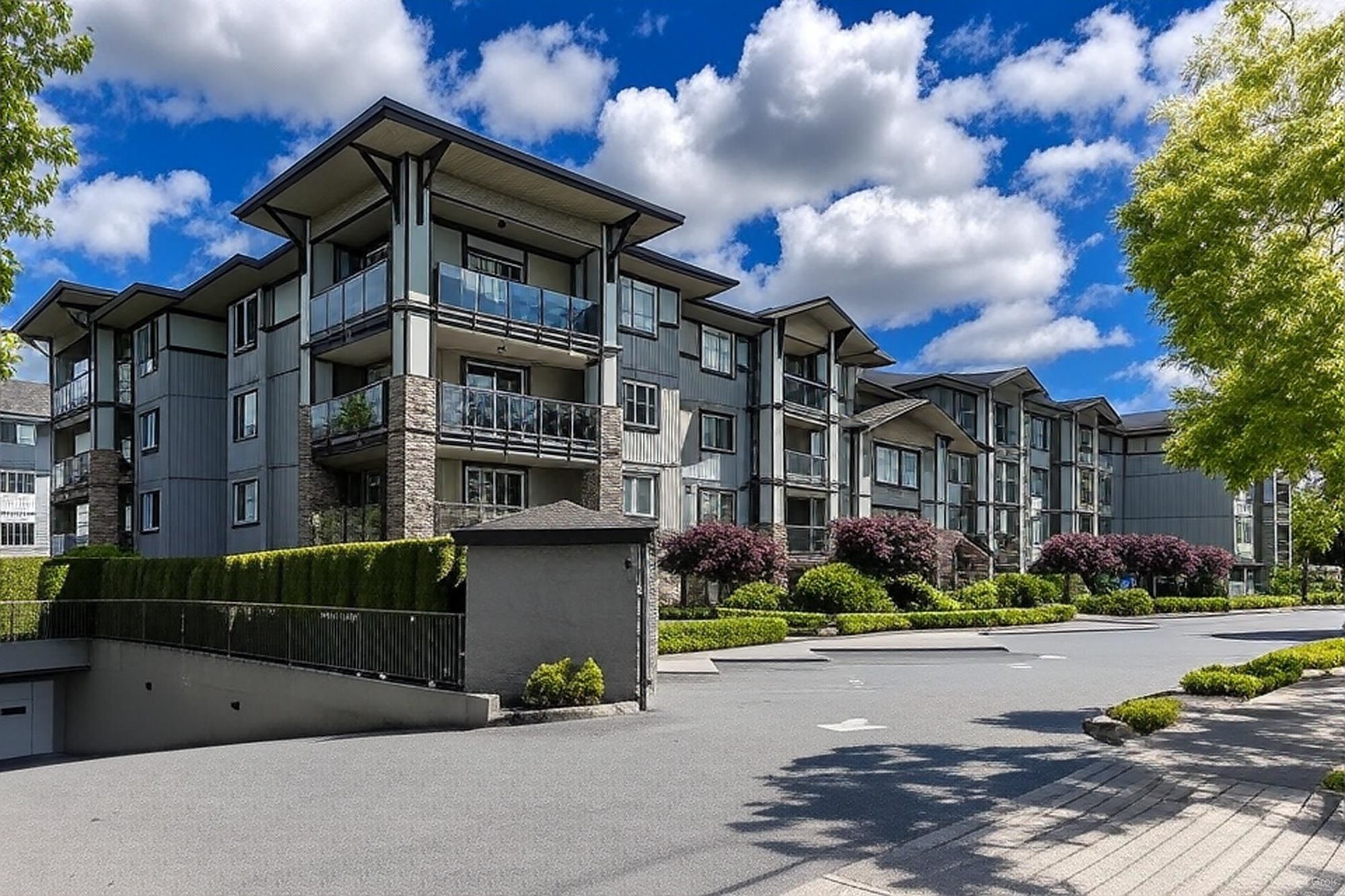 Apartment for sale in Abbotsford, Abbotsford, 104 2038 Sandalwood Crescent, 263098142 | Realtylink.org