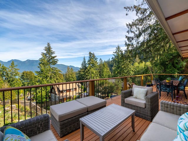 House for sale in Bowen Island, Bowen Island, 947 Village Drive, 263098160 | Realtylink.org