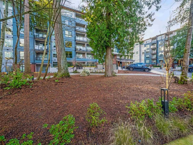 Apartment for sale in Surrey, South Surrey White Rock, 303 3480 146a Street, 263098175 | Realtylink.org