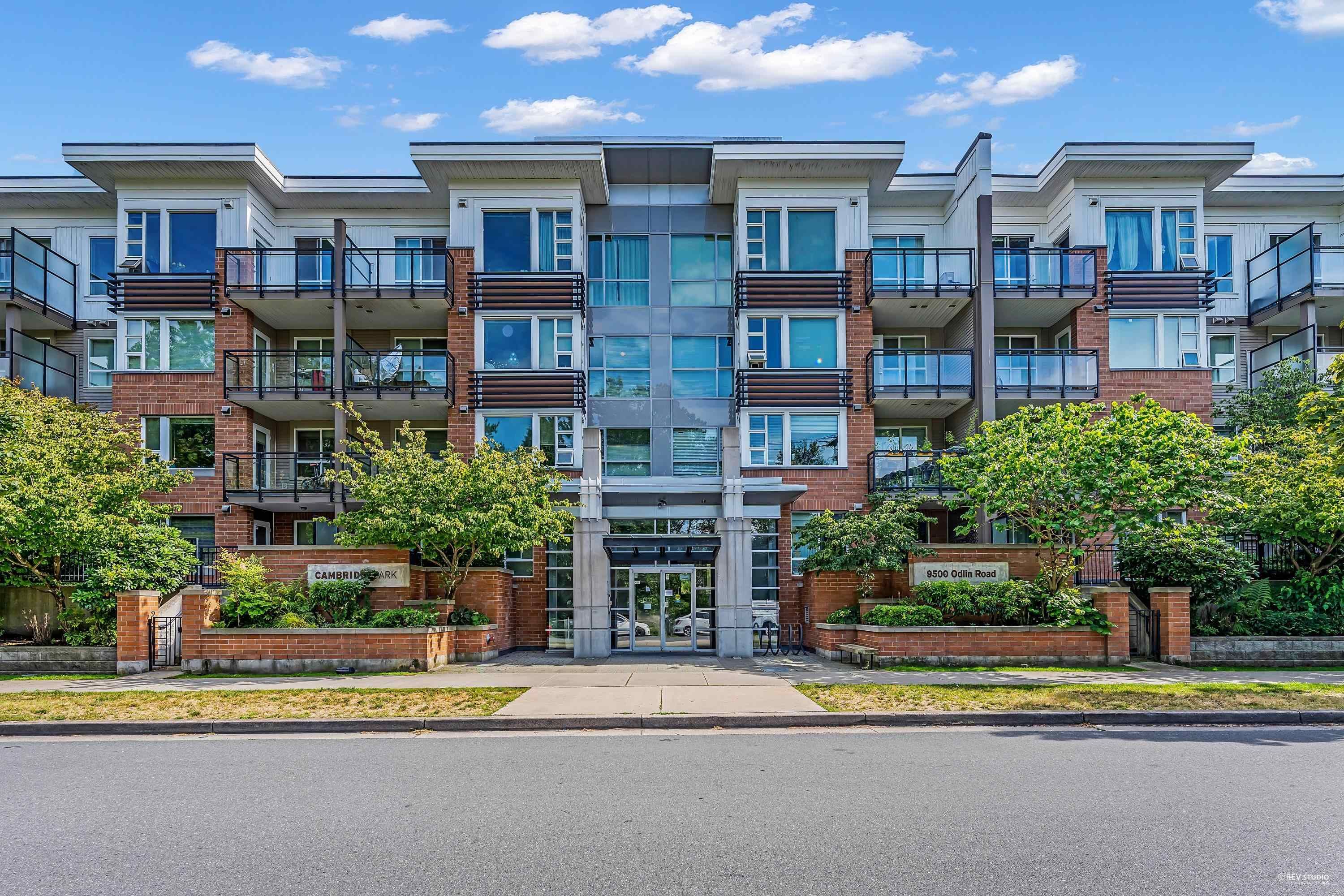 Apartment for sale in Richmond, Richmond, 205 9500 Odlin Road, 263098203 | Realtylink.org