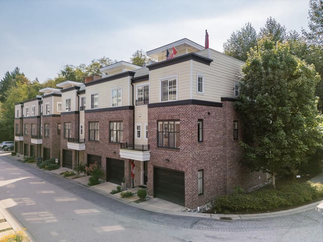 Townhouse for sale in Surrey, South Surrey White Rock, 65 15588 32 Avenue, 263098231 | Realtylink.org