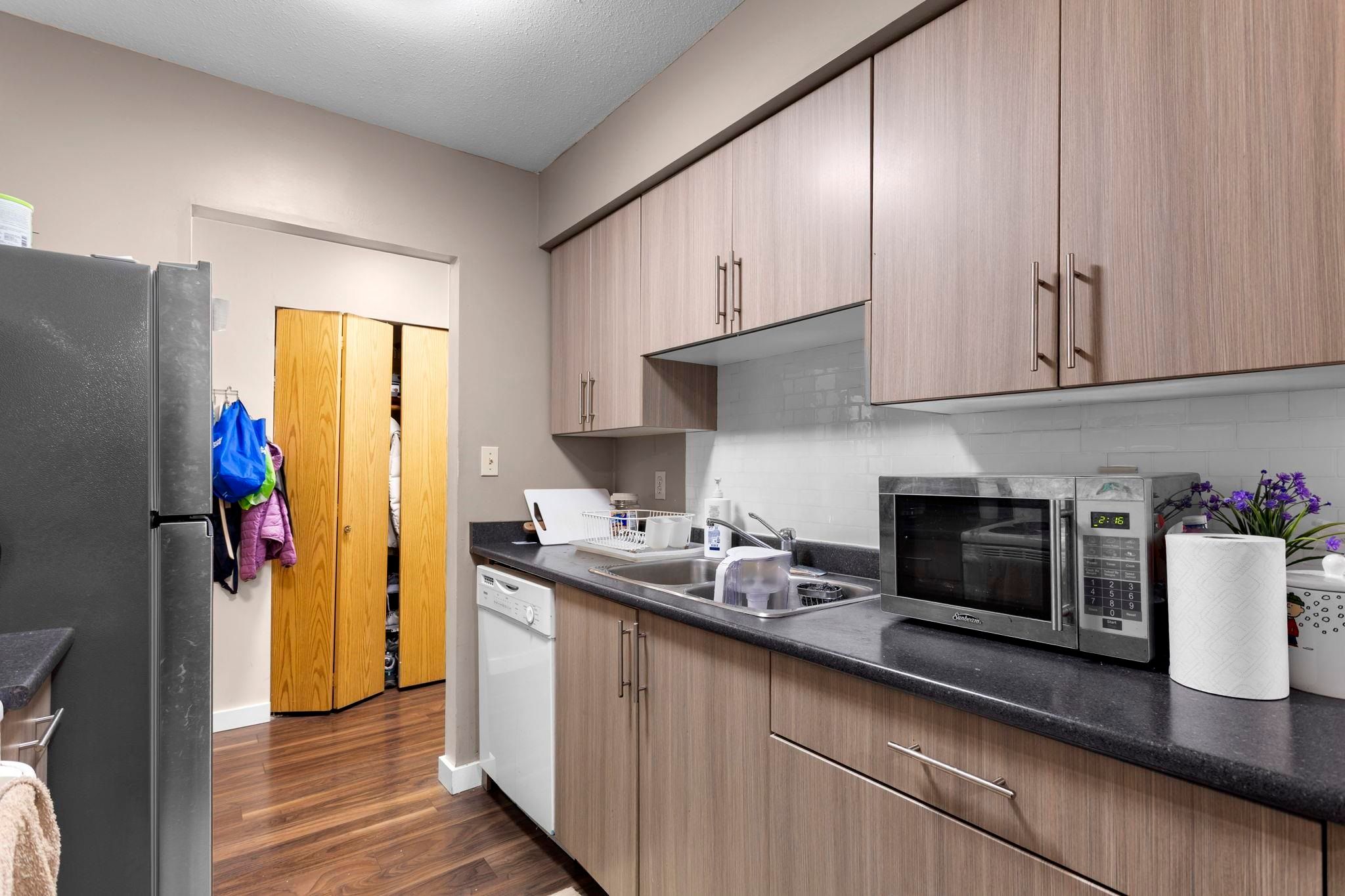 Apartment for sale in Burnaby, Burnaby North, 119 4363 Halifax Street, 263098382 | Realtylink.org