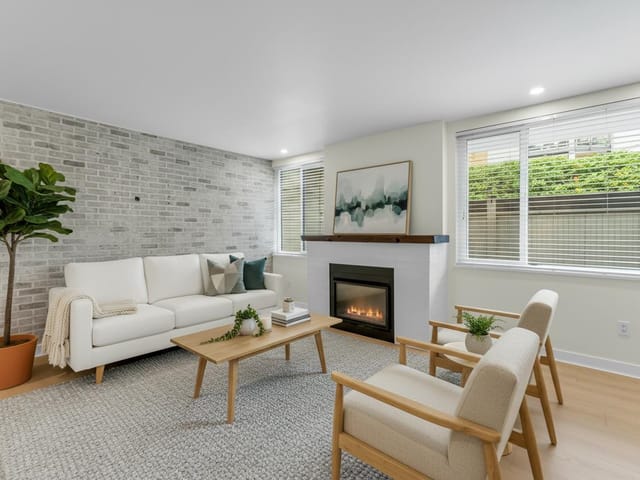 Apartment for sale in Surrey, South Surrey White Rock, 110 15282 19 Avenue, 263098565 | Realtylink.org