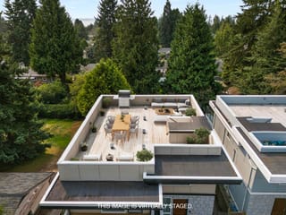 House for sale in White Rock, South Surrey White Rock, 13766 North Bluff Road, 263098669 | Realtylink.org