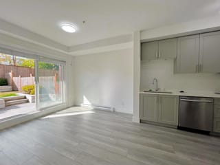 Townhouse for rent in Surrey, North Surrey, B102 9689 140 Street, 263098905 | Realtylink.org