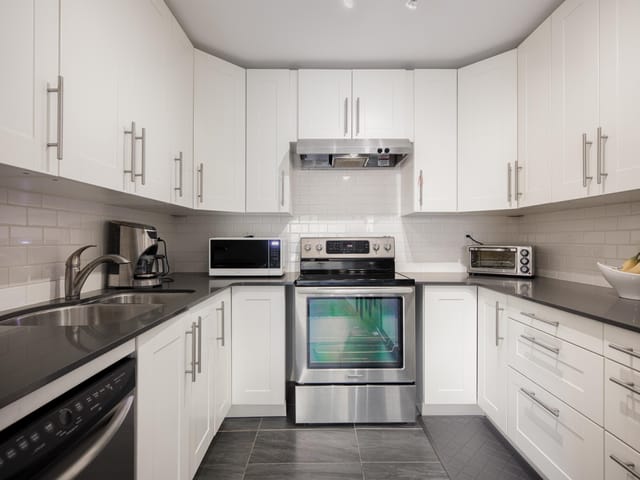 Apartment for sale in North Vancouver, North Vancouver, 215 251 W 4th Street, 263098914 | Realtylink.org