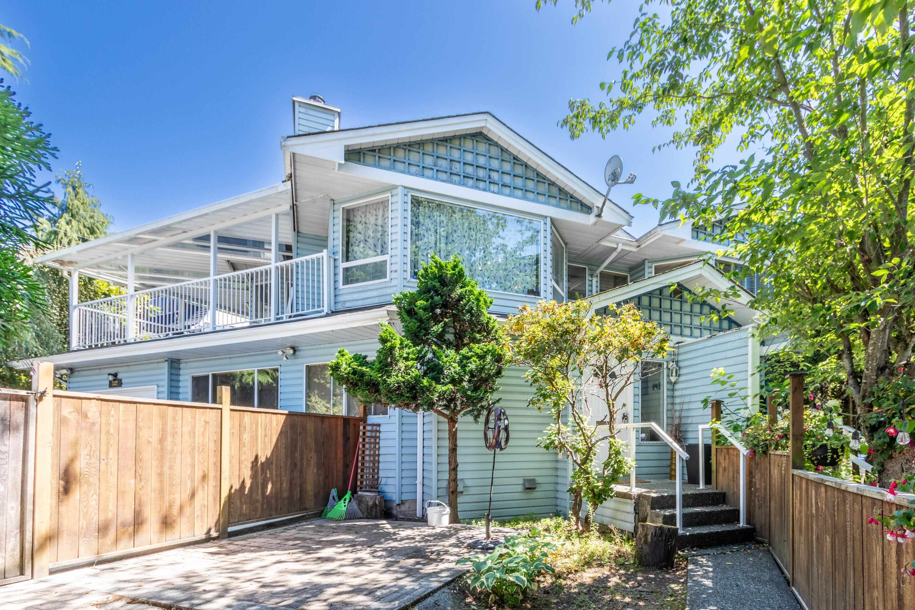 1/2 Duplex for sale in North Vancouver, North Vancouver, 332 St. Patricks Avenue, 263098946 | Realtylink.org
