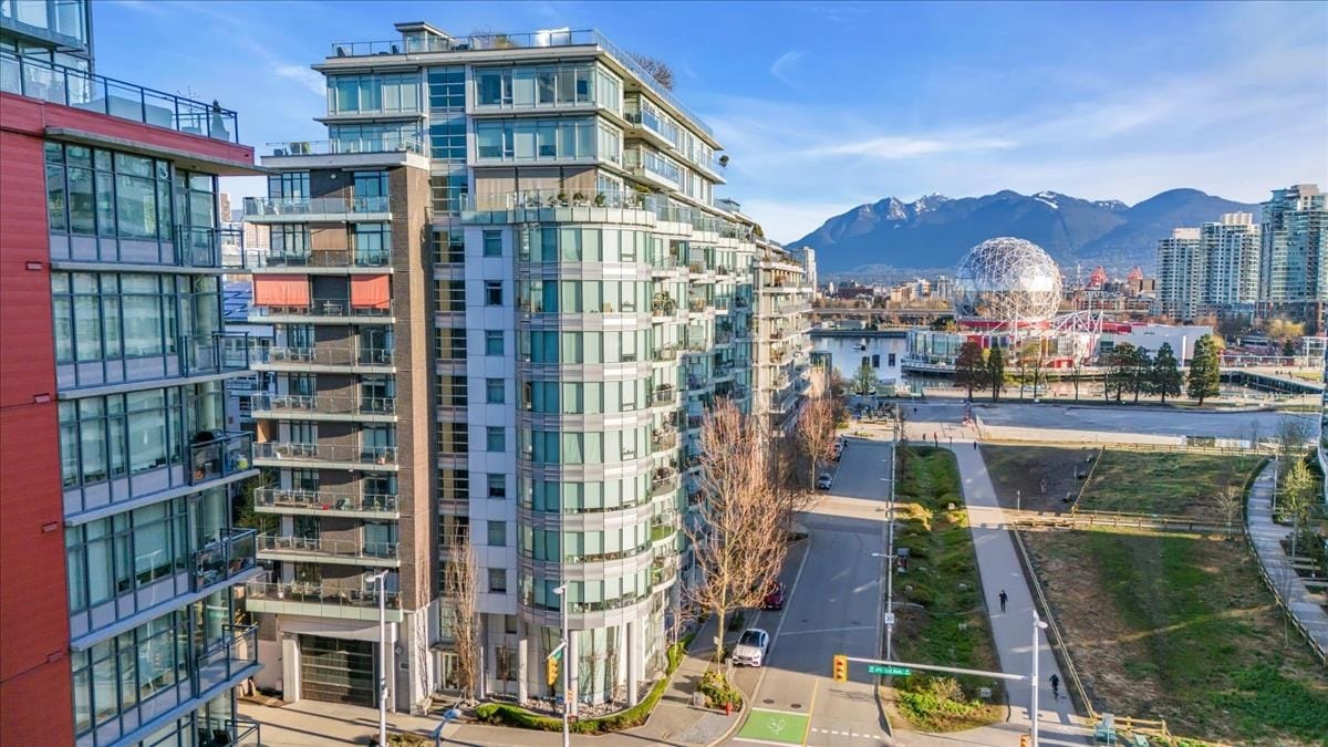 Apartment for sale in Vancouver, Vancouver West, 404 1633 Ontario Street, 263098950 | Realtylink.org