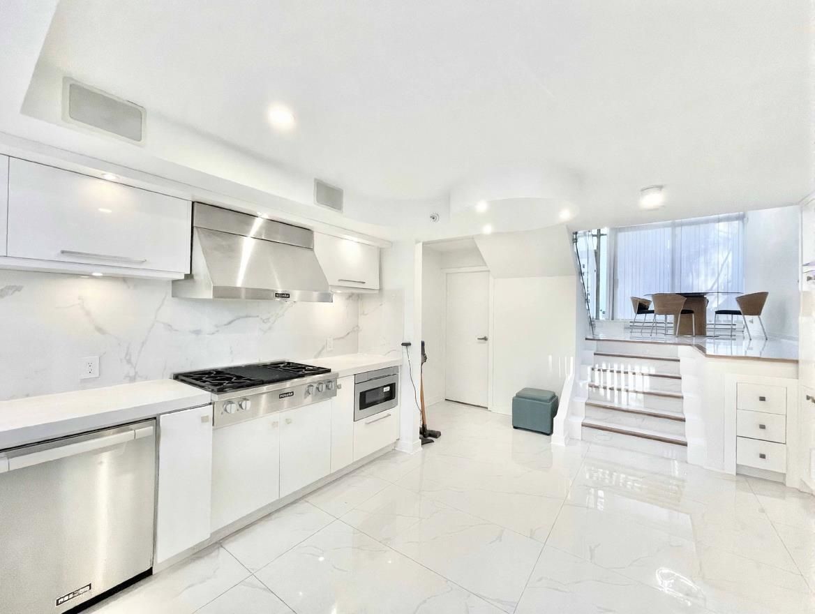 Apartment for sale in Vancouver, Vancouver West, 1235 Alberni Street, 263099120 | Realtylink.org