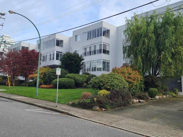 Apartment for sale in White Rock, South Surrey White Rock, 306 1354 Winter Street, 263099440 | Realtylink.org