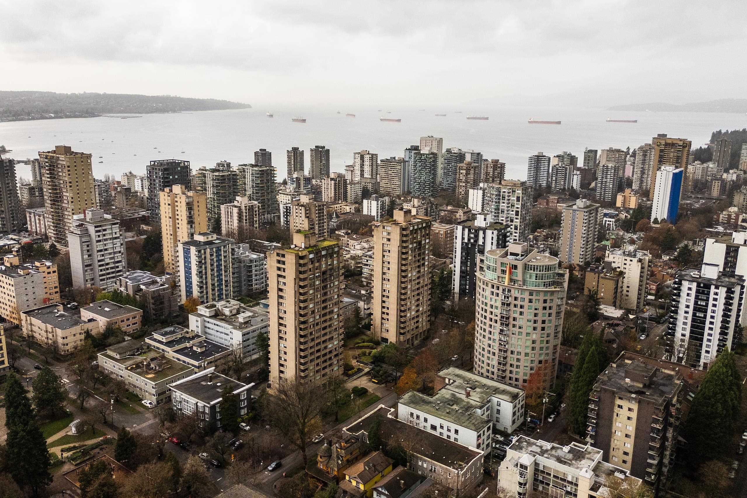 Apartment for sale in Vancouver, Vancouver West, 906 1050 Smithe Street, 263099496 | Realtylink.org