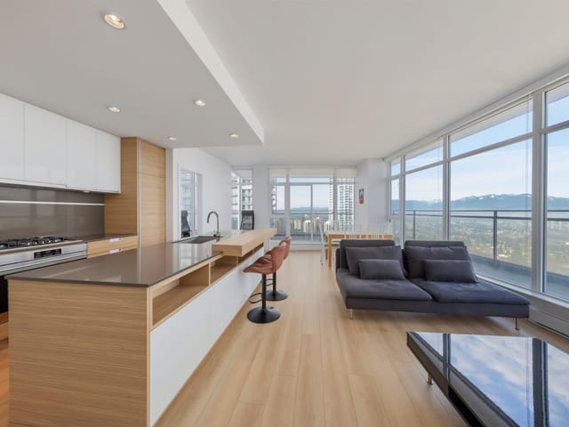 Apartment for sale in Burnaby, Burnaby South, 3503 4688 Kingsway, 263099566 | Realtylink.org