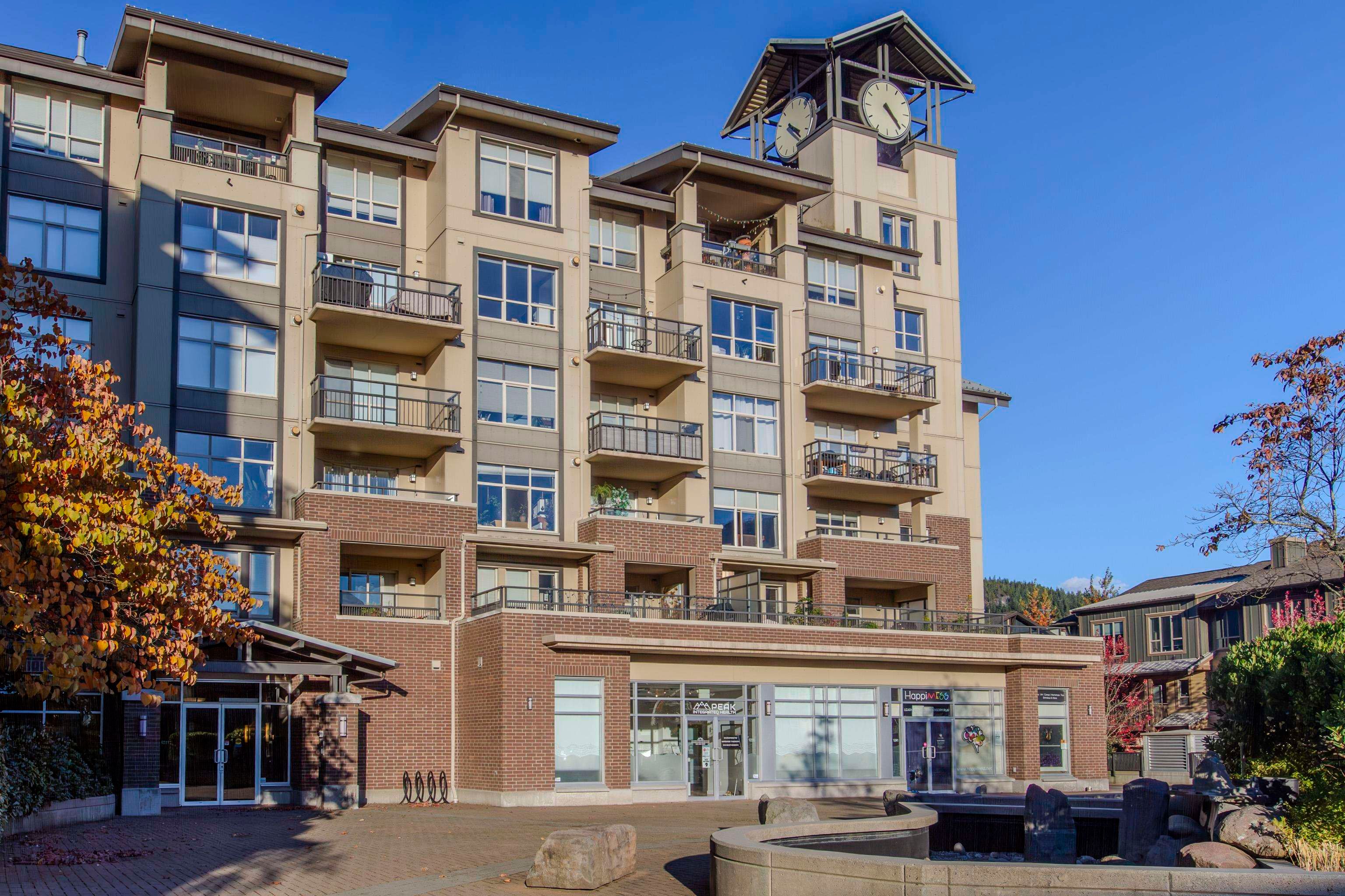 Apartment for sale in Squamish, Squamish, 402 1211 Village Green Way, 263099639 | Realtylink.org