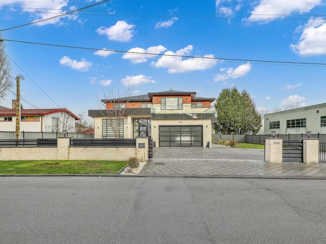 House for sale in Surrey, Surrey, 13561 79a Avenue, 263099709 | Realtylink.org