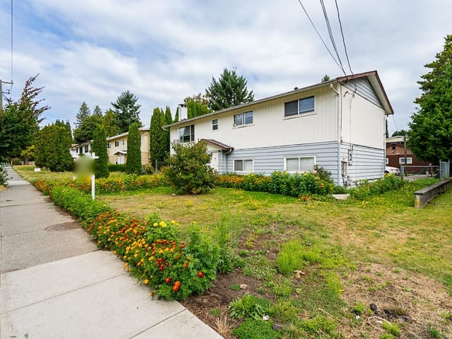 Duplex for sale in Surrey, North Surrey, 10040 128 Street, 263099738 | Realtylink.org