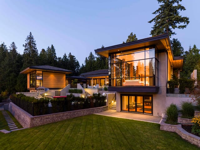 House for sale in Surrey, South Surrey White Rock, 13677 32 Avenue, 263099874 | Realtylink.org