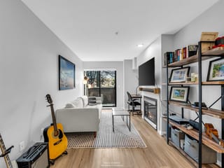 Apartment for sale in Surrey, North Surrey, 222 10866 City Parkway Way, 263099925 | Realtylink.org