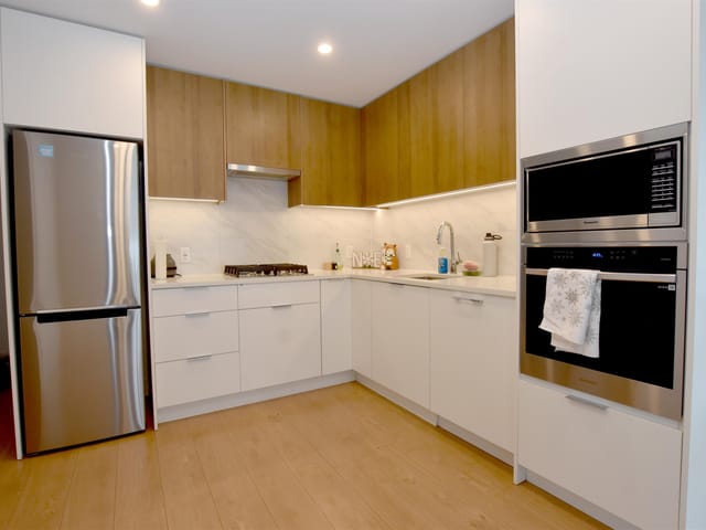 Apartment for sale in Surrey, North Surrey, 2407 13359 Old Yale Road, 263099991 | Realtylink.org