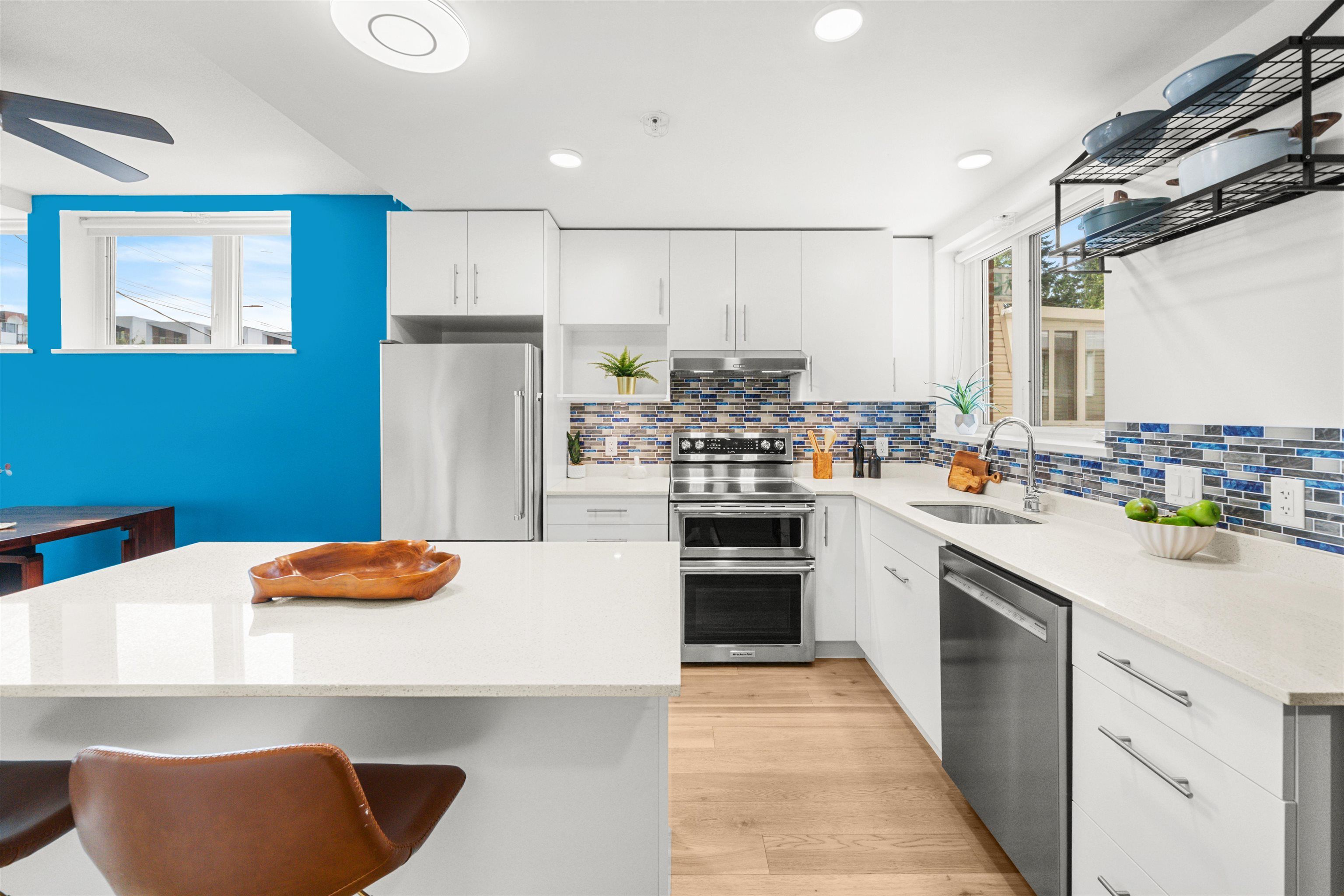 Townhouse for sale in North Vancouver, North Vancouver, TH5 2137 Chesterfield Avenue, 263100012 | Realtylink.org