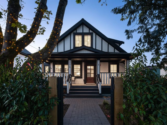 1/2 Duplex for sale in Vancouver, Vancouver East, 1 375 E 33rd Avenue, 263100049 | Realtylink.org