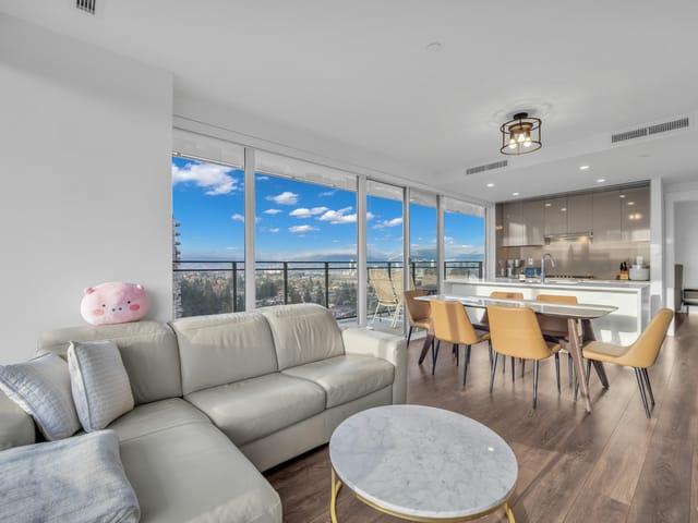 Apartment for sale in Burnaby, Burnaby South, 1205 4711 Hazel Street, 263100064 | Realtylink.org