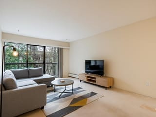 Apartment for sale in White Rock, South Surrey White Rock, 208 15020 North Bluff Road, 263100073 | Realtylink.org