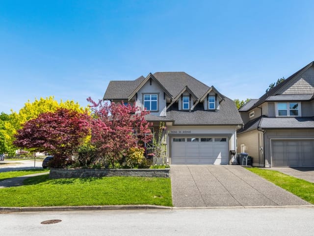 House for sale in Surrey, South Surrey White Rock, 16266 26 Avenue, 263100082 | Realtylink.org