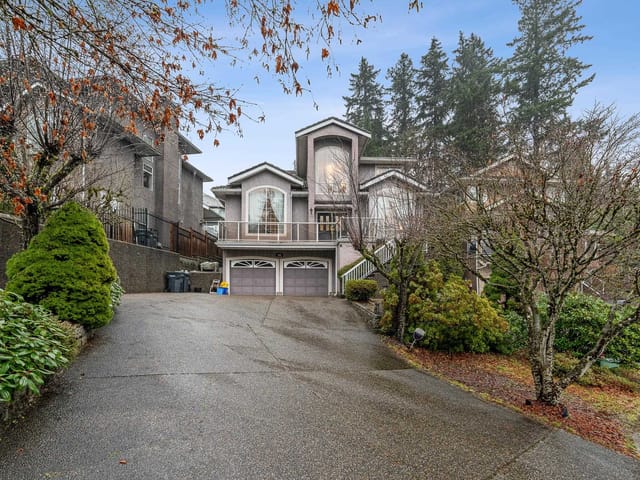 House for sale in Coquitlam, Coquitlam, 305 Sorrento Place, 263100135 | Realtylink.org