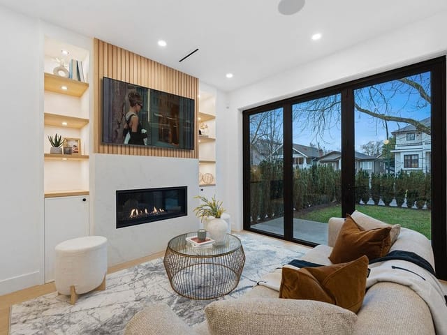 1/2 Duplex for sale in Vancouver, Vancouver West, 1 2846 W 12th Avenue, 263100156 | Realtylink.org