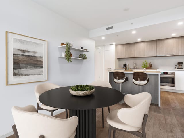 Apartment for sale in Surrey, North Surrey, 1204 13318 104 Avenue, 263100194 | Realtylink.org